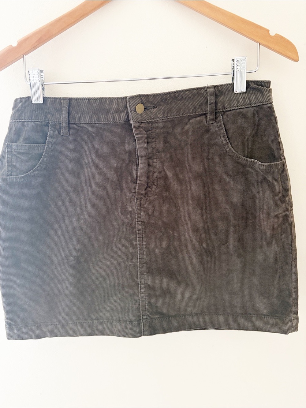 Brown corduroy min skirt